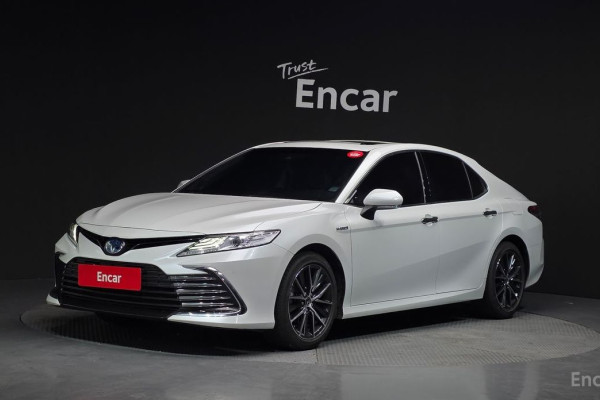 2023 Toyota Camry с пробегом 46 398 км