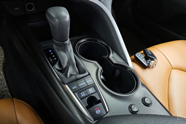 2022 Toyota Camry с пробегом 62 402 км