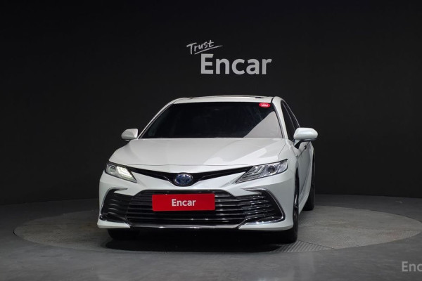 2023 Toyota Camry с пробегом 46 398 км