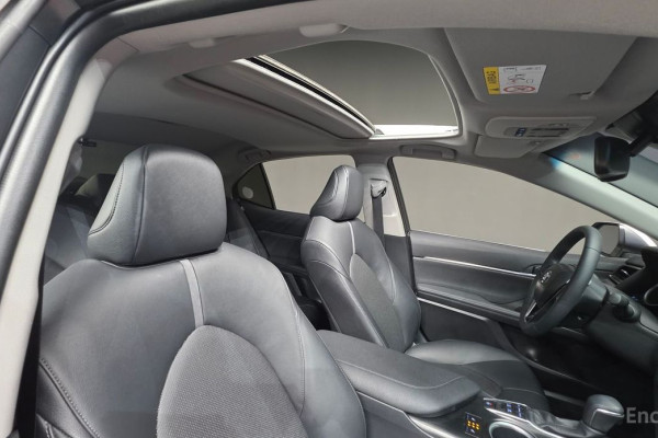 2023 Toyota Camry с пробегом 46 398 км