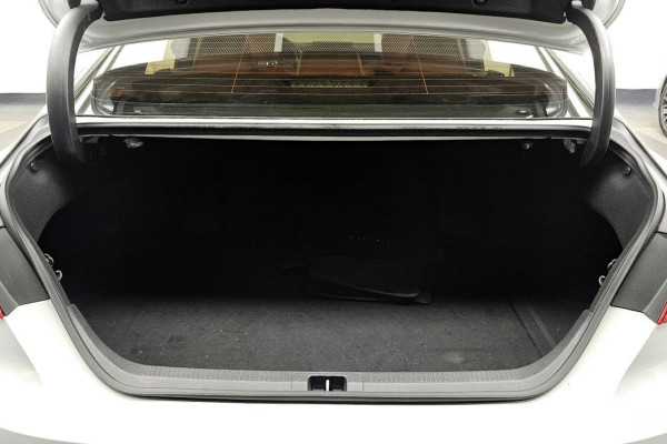 2022 Toyota Camry с пробегом 62 402 км