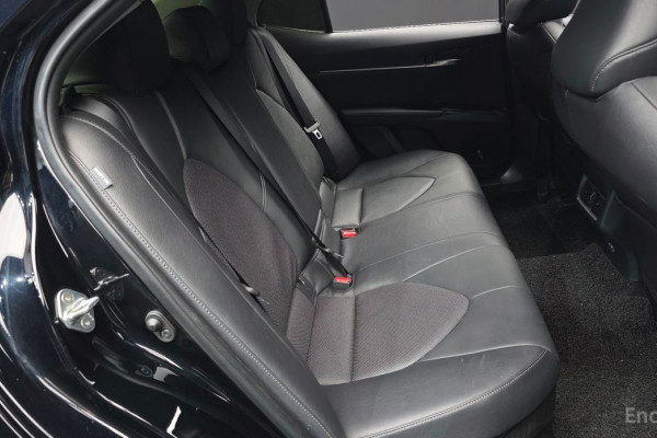 2023 Toyota Camry с пробегом 27 252 км