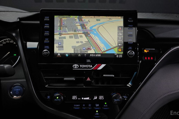 2023 Toyota Camry с пробегом 27 252 км