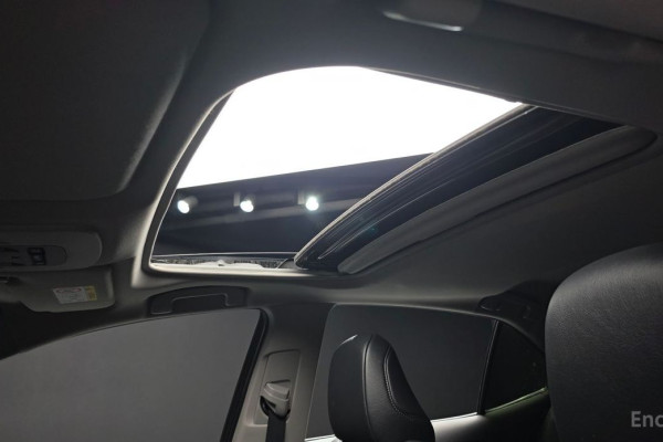 2023 Toyota Camry с пробегом 27 252 км