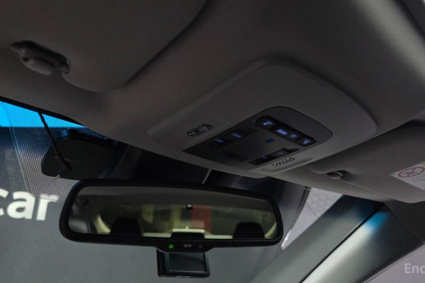 2023 Toyota Camry с пробегом 27 252 км