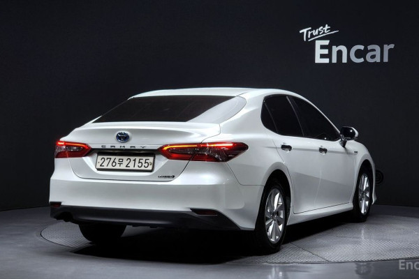 2022 Toyota Camry с пробегом 89 297 км