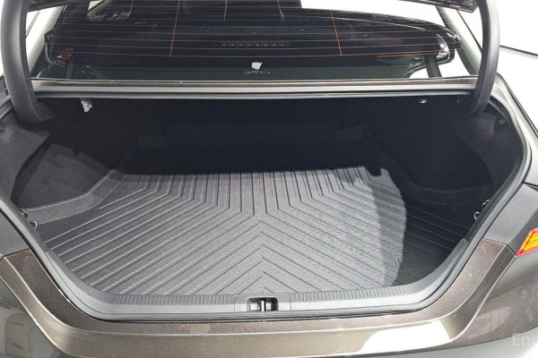 2023 Toyota Camry с пробегом 42 051 км