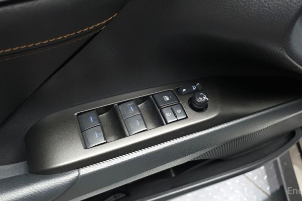 2021 Toyota Camry с пробегом 21 807 км