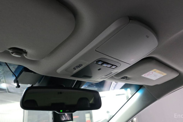 2021 Toyota Camry с пробегом 21 807 км