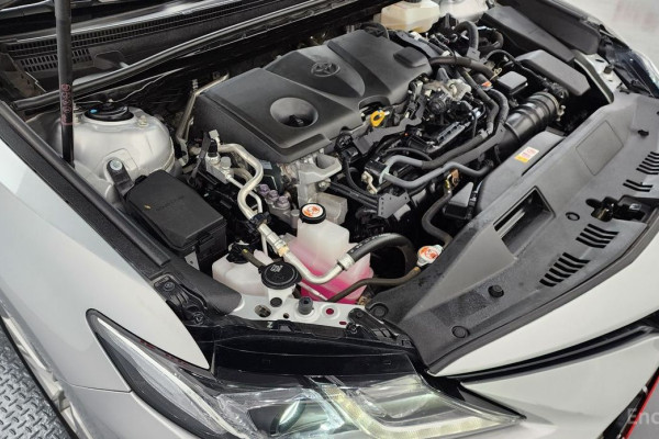 2023 Toyota Camry с пробегом 56 588 км