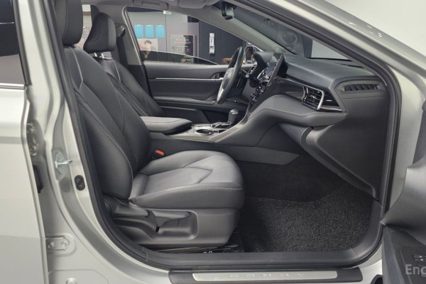 2021 Toyota Camry с пробегом 50 659 км