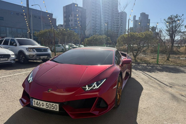 2023 Lamborghini Huracán с пробегом 8 650 км