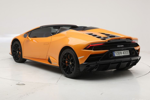 2021 Lamborghini Huracán с пробегом 10 795 км
