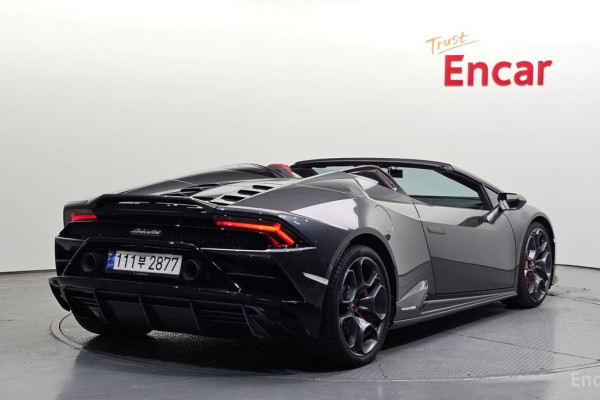 2023 Lamborghini Huracán с пробегом 25 742 км