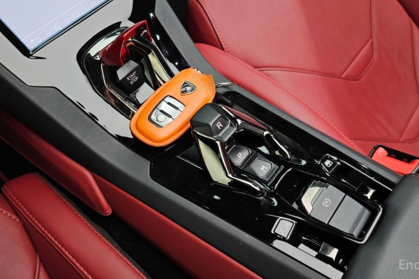 2023 Lamborghini Huracán с пробегом 25 742 км