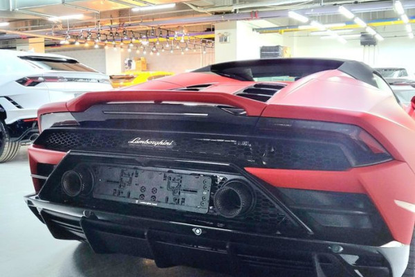 2023 Lamborghini Huracán с пробегом 19 000 км