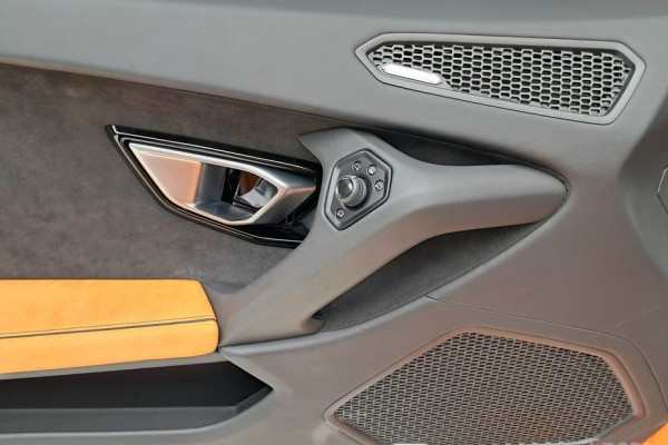 2021 Lamborghini Huracán с пробегом 10 795 км