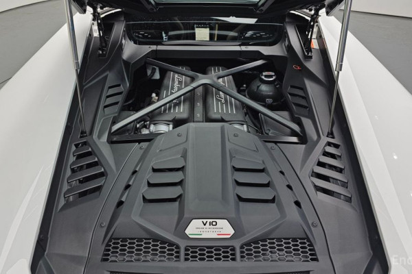 2022 Lamborghini Huracán с пробегом 18 689 км