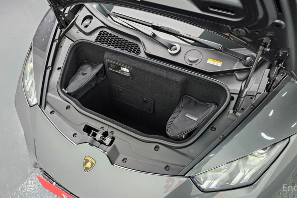 2023 Lamborghini Huracán с пробегом 25 742 км