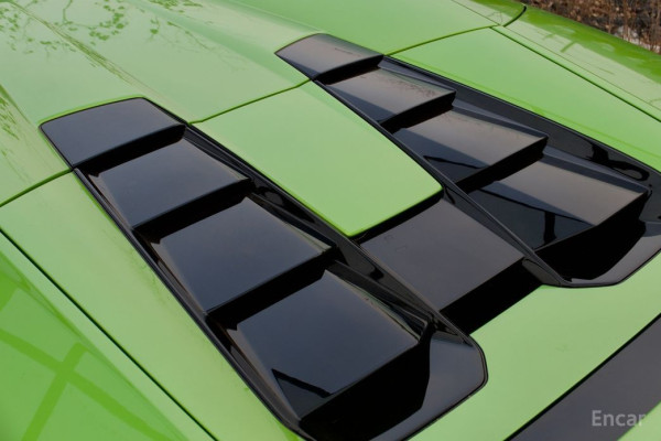 2024 Lamborghini Huracán с пробегом 800 км