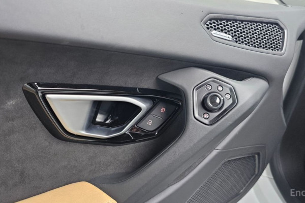 2022 Lamborghini Huracán с пробегом 18 689 км