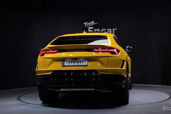 2024 Lamborghini Urus с пробегом 3 395 км