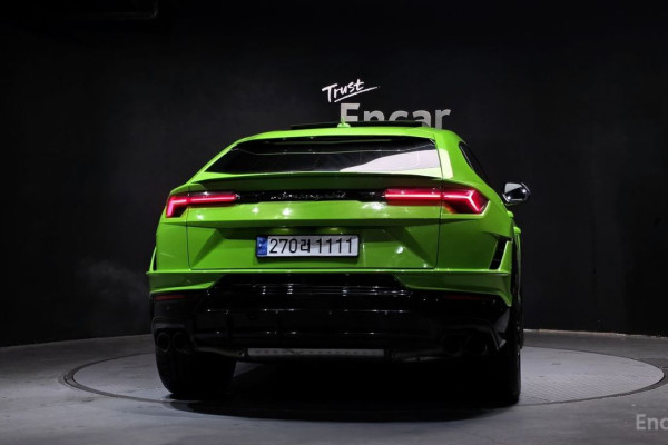 2024 Lamborghini Urus с пробегом 3 455 км