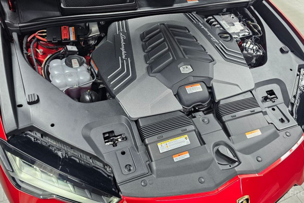 2024 Lamborghini Urus с пробегом 4 748 км