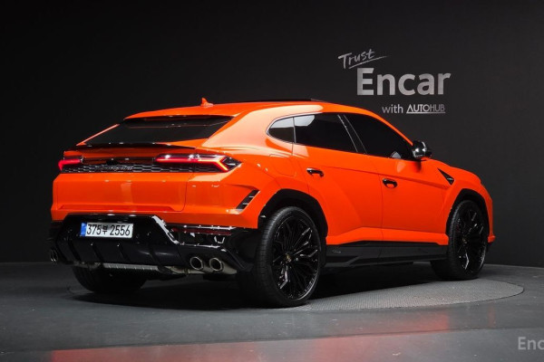 2025 Lamborghini Urus с пробегом 51 км