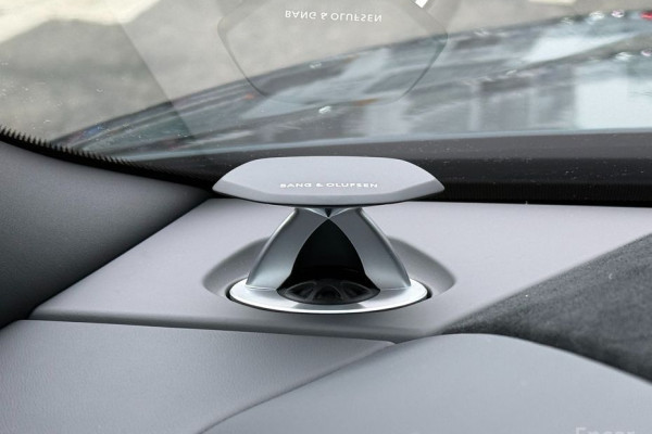 2023 Lamborghini Urus с пробегом 17 000 км