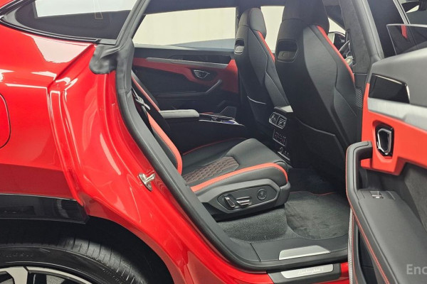 2024 Lamborghini Urus с пробегом 4 748 км