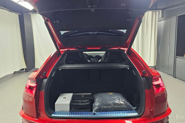 2024 Lamborghini Urus с пробегом 4 748 км