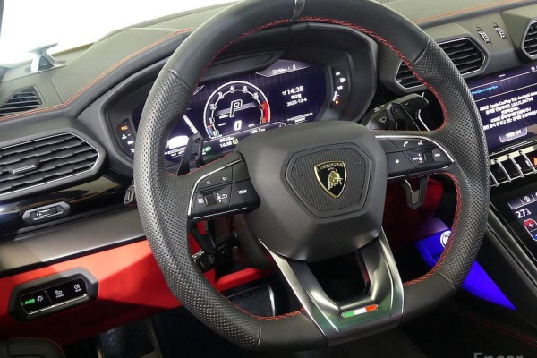 2024 Lamborghini Urus с пробегом 8 610 км