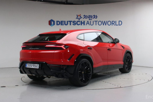2025 Lamborghini Urus с пробегом 49 км