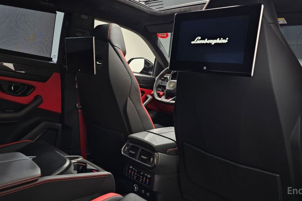 2023 Lamborghini Urus с пробегом 8 737 км