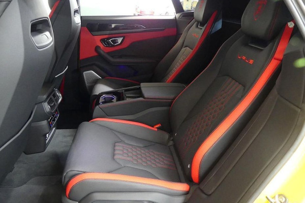 2024 Lamborghini Urus с пробегом 8 610 км