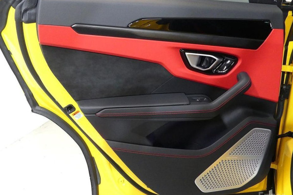 2024 Lamborghini Urus с пробегом 8 610 км