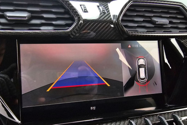 2023 Lamborghini Urus с пробегом 8 737 км