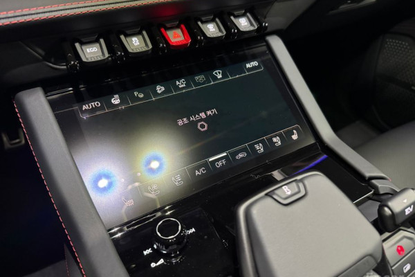 2025 Lamborghini Urus с пробегом 44 км