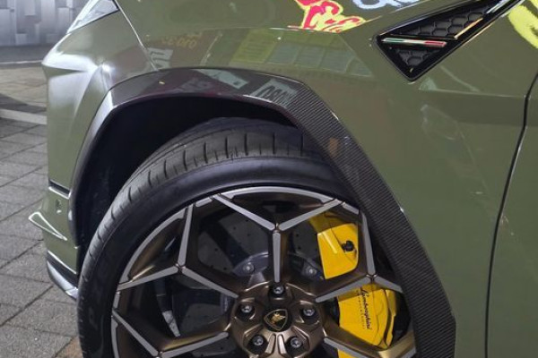 2025 Lamborghini Urus с пробегом 8 259 км