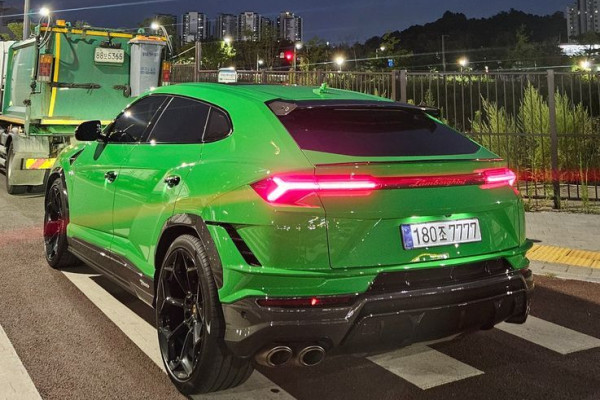 2024 Lamborghini Urus с пробегом 3 500 км