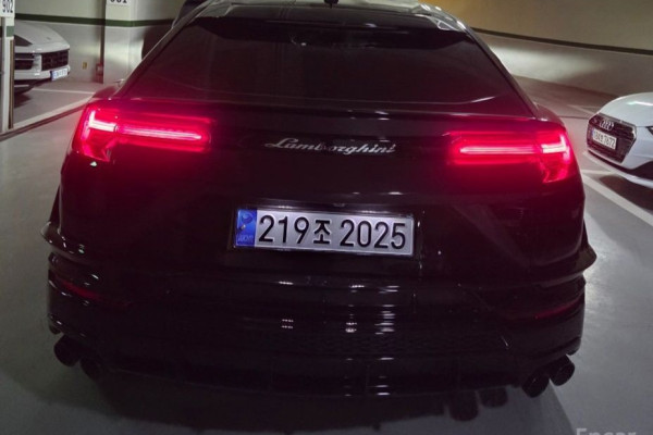 2024 Lamborghini Urus с пробегом 5 800 км