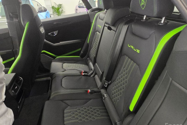 2024 Lamborghini Urus с пробегом 3 500 км