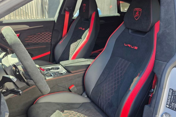 2023 Lamborghini Urus с пробегом 723 км