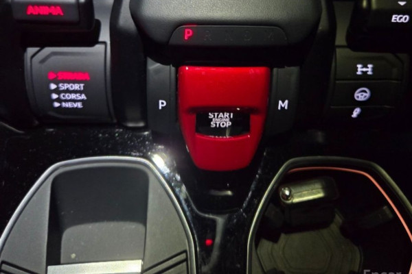 2024 Lamborghini Urus с пробегом 5 800 км