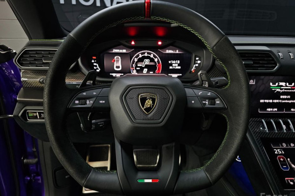 2024 Lamborghini Urus с пробегом 3 200 км