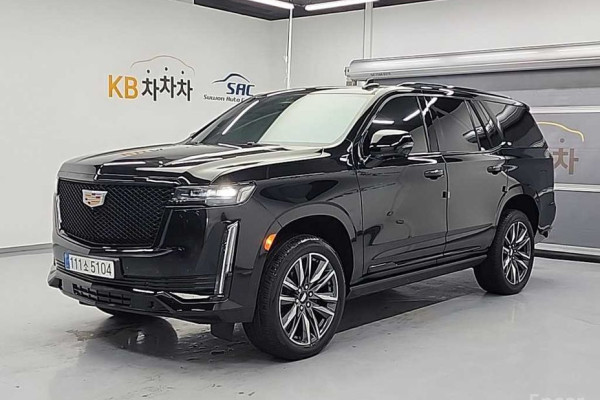 2023 Cadillac Escalade с пробегом 40 965 км