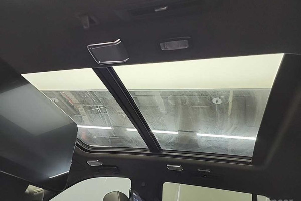 2023 Cadillac Escalade с пробегом 40 965 км