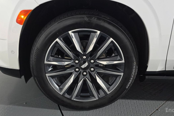 2023 Cadillac Escalade с пробегом 26 531 км