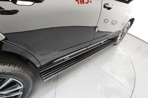 2022 Cadillac Escalade с пробегом 34 979 км